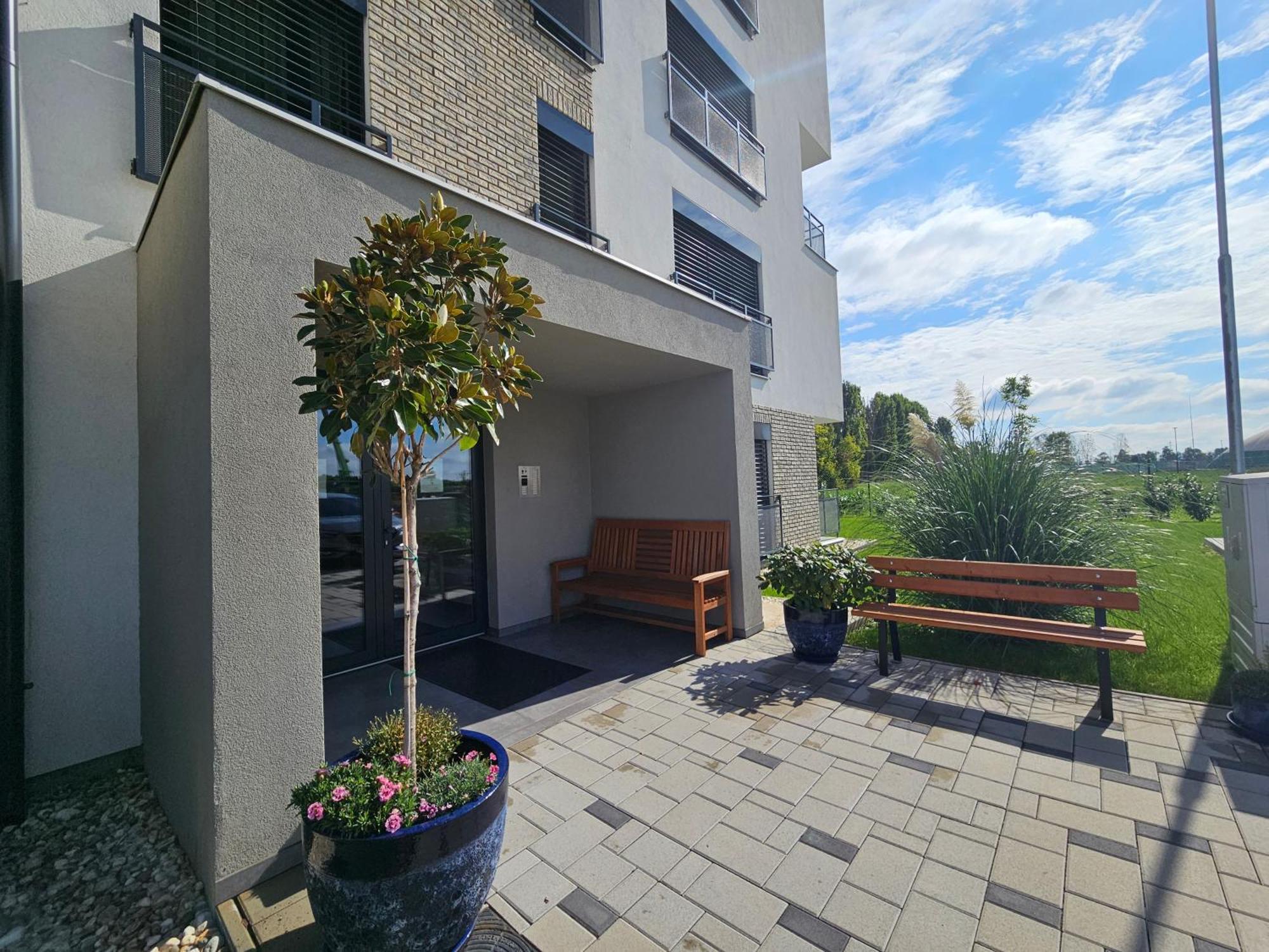 Harmonia Riva Apartman B11 Dunajská Streda 외부 사진